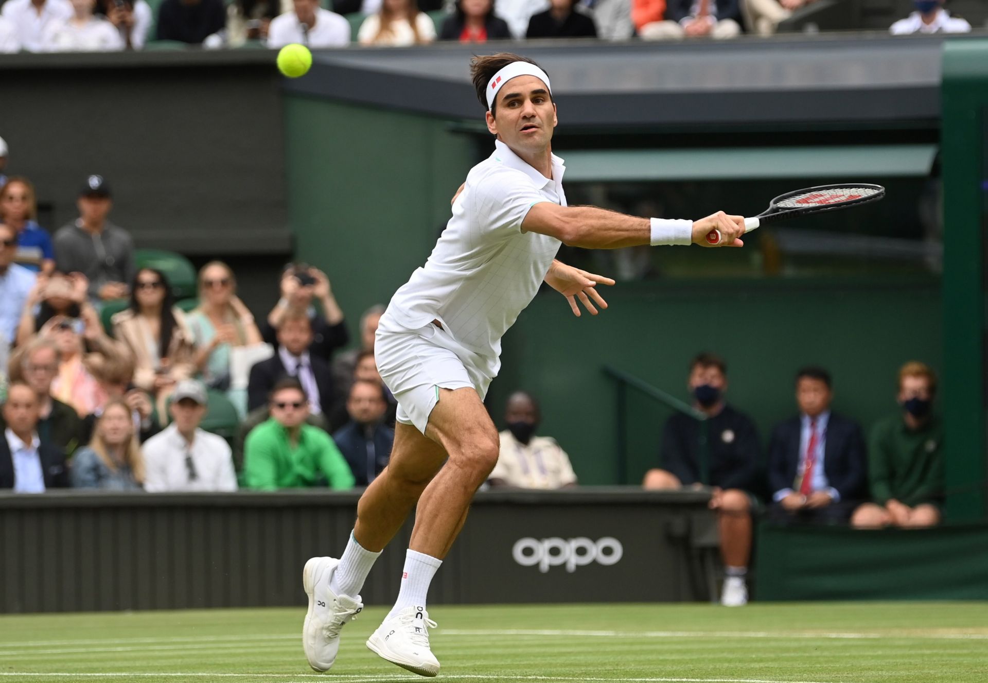 J9九游包含费德勒爆冷击败美国队，出色防守引爆全场！的词条