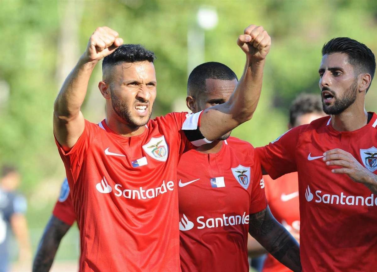  拜仁40横扫斯图加特 